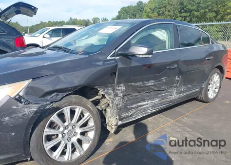 2013 Buick Lacrosse Leather Group z USA, uszkodzony, nr VIN 1G4GC5E33DF269095